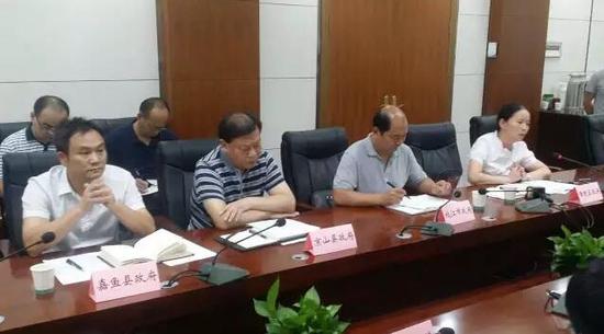禁烧秸秆不力 湖北4个市区县领导被约谈