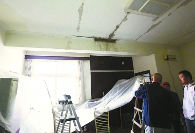 未完工工程的收入确信_兰州：工程完工工资未结清两农民工爬高层讨薪(2)