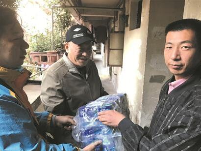 苏宁易购自营物流备战O2O购物节 读者体验物