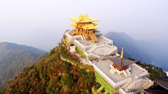 大洪山(陈勇 赵融 摄)