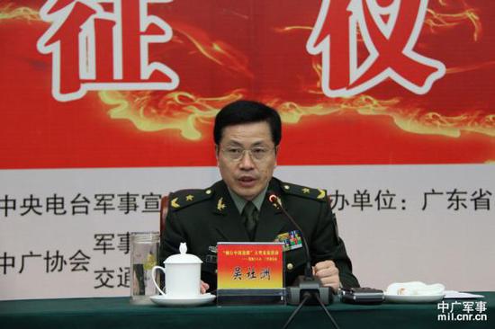 图为2012年时任广州军区政治部副主任的吴社洲