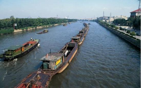 利川一男子被列网上逃犯为躲避抓捕跳河逃亡