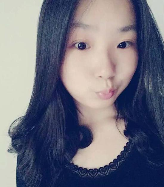 生病前的李奇妹