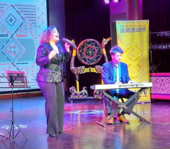 2017法语歌曲大赛全国决赛在武汉黄鹤楼开赛