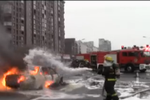 車輛上班路上自燃 轉(zhuǎn)眼燒成空殼