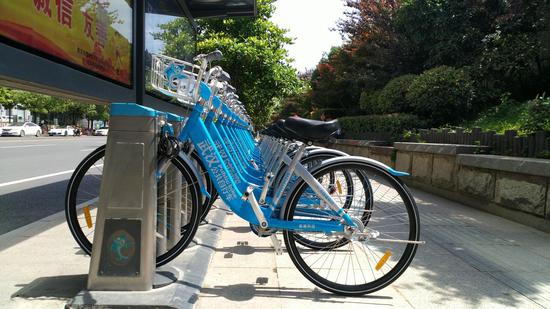 武汉新版公共自行车亮相