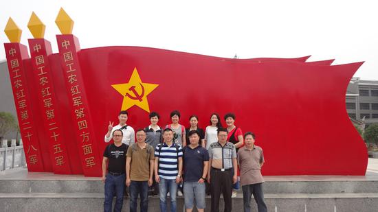 依托爱国主义教育基地开启党性教育红色引擎