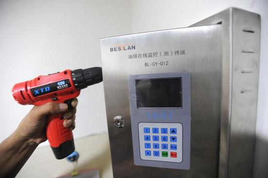 武汉百家餐饮企业安装油烟监控系统 可全天在线监控