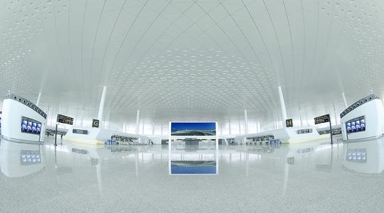 华中最大机场武汉天河机场T3航站楼于黄陂区