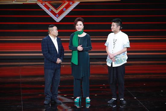 蔡明潘长江苗阜携手《喜剧狂》第四季