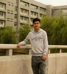 湖北国土资源职业学院 3D打印 彭康