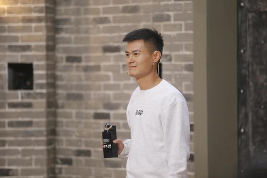 不差钱的富二代陈骋《奇迹》求融资