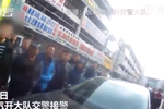 男子和交警叫板“拘留我跟你姓” 結果被拘10日