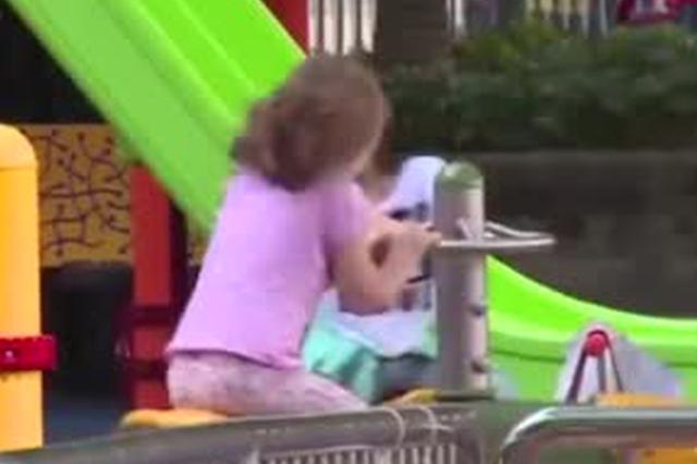 湖北政協(xié)委員吁完善托育工作 解決二孩家庭后顧之憂