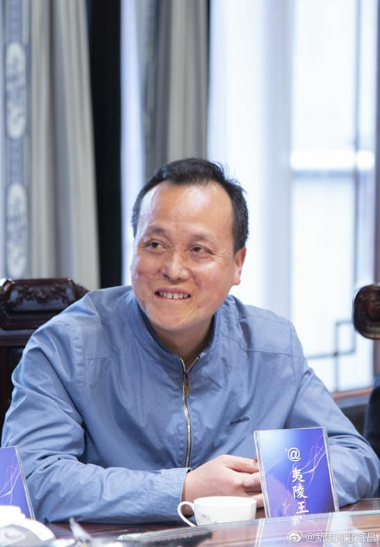 微博大咖@夷陵王