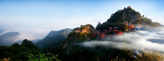 武当仙山全景图 摄影:刘国胜