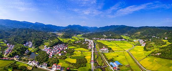 峡谷与乡村——人与自然的完美结合（大别山地质公园）