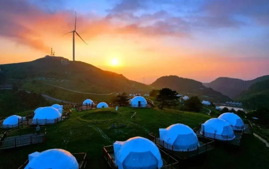 宜昌百里荒星空露营地