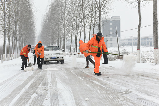 安陆启动低温雨雪冰冻灾害应急预案III级响应