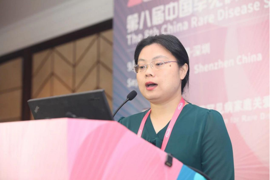 龚时薇,华中科技大学同济医学院药学院药事管理学副教授
