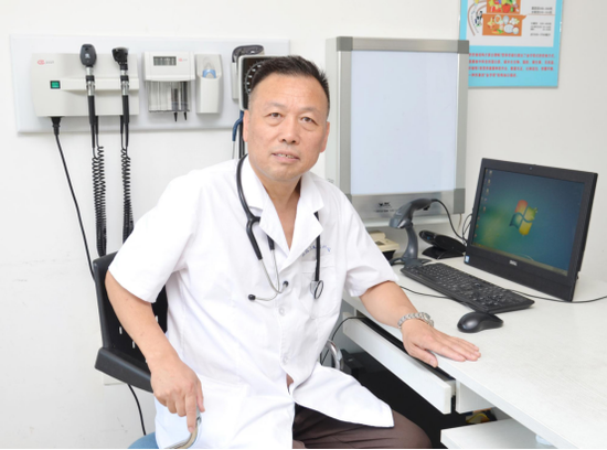 (苏州姑苏区金阊街道白莲社区卫生服务中心院长赵翼洪)