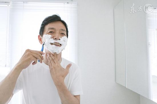 两个时间最好不要刮胡子|刮胡子|皮肤