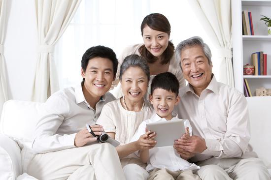 中国老龄化总体特征是“边富边老”