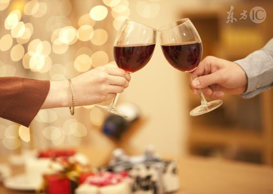 喝酒如何不伤感情不伤肝?专家来支招，你值得拥有!