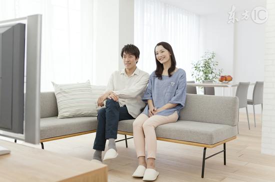 跷二郎腿堪比慢性自杀