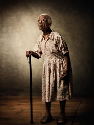  Recording aging human body with images