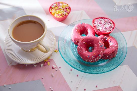 疯传"一杯奶茶=13块方糖"!真有这么恐怖?