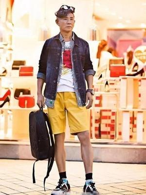 71岁放鹅爷爷写真爆红