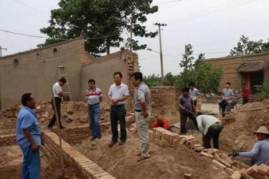 确保贫困农户住房安全有保障