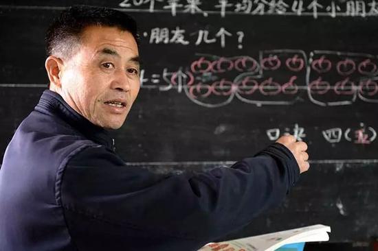 受援学校为县镇和农村学校
