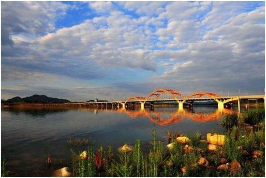 图为迁西县滦水湾水利风景区。
