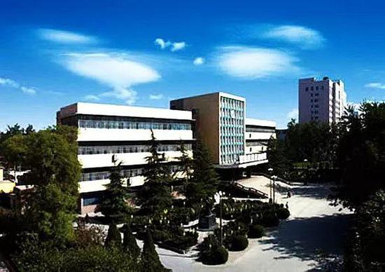 △原河北师范大学图书馆和田家炳教育书院楼