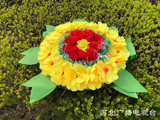 革命烈士永垂不朽!