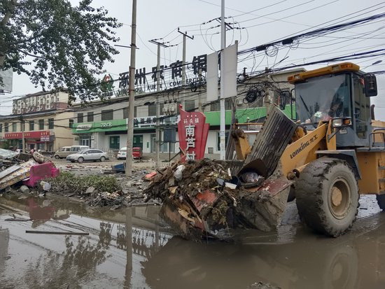 洪水没打败咱们，垃圾更难不住咱