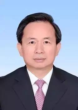 李干杰,男,汉族,1964年11月出生,湖南望城人,1984年加入中国共产党,研究生学历,工学硕士,高级工程师。