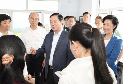 刘奇葆在河北省塞罕坝机械林场调研时强调:弘扬塞罕坝精神 推进生态文明建设