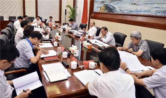 8月7日,河北省长、省深化医药卫生体制改革领导小组组长许勤主持召开全省深化医药卫生体制改革领导小组会议。图为会议现场。 记者孟宇光摄