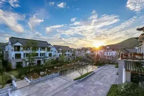 按3A级以上景区标准建设