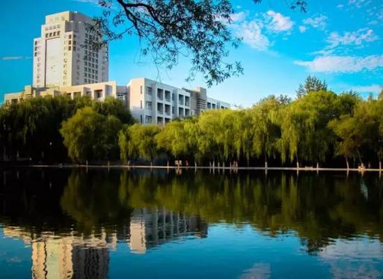 科技创新资源向学生开放