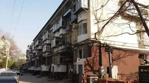 老旧小区改造包含安全问题改造、居住功能提升及环境治理三个方面