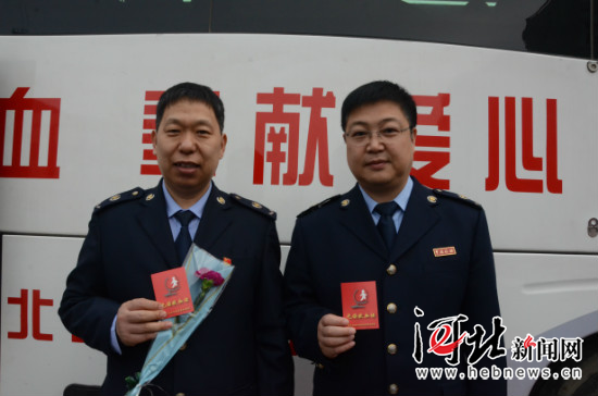 石家庄循环化工园区举办学雷锋志愿服务活动