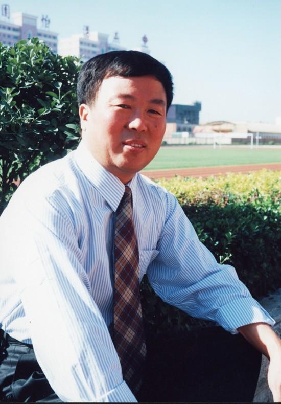 石家庄市槐底村党委书记陈玉信