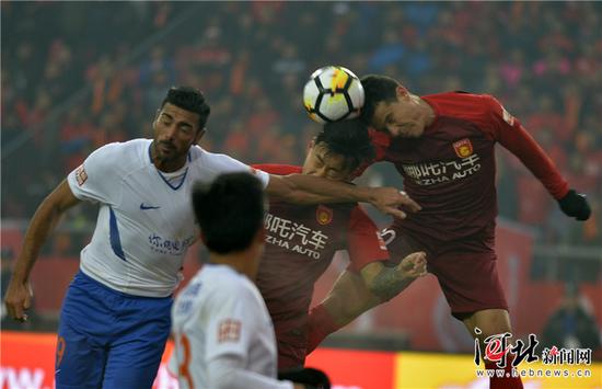 2018中超联赛河北华夏幸福主场首秀不敌鲁能