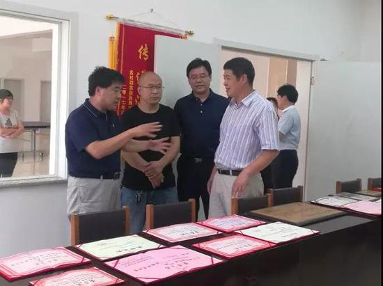 史宝强一行参观孟村县新阶层实践创新基地