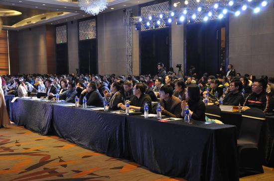 2016营销大趋势 河北上千人参会人员爆满