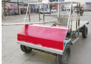 沧州现奇葩电动三轮车 自制方向盘加装迈速表